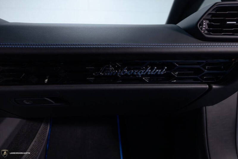 2021 Lamborghini Huracan EVO