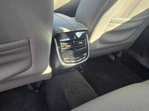 2013 Cadillac XTS Premium Collection