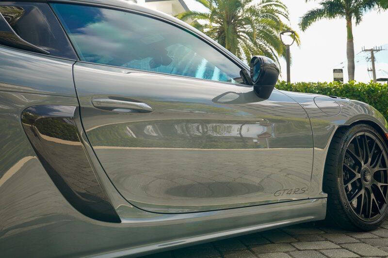 2024 Porsche 718 Cayman GT4 RS