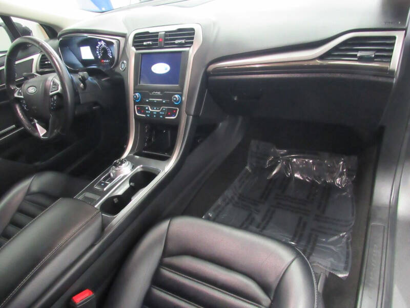 2019 Ford Fusion SEL