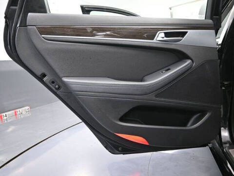 2015 Hyundai Genesis