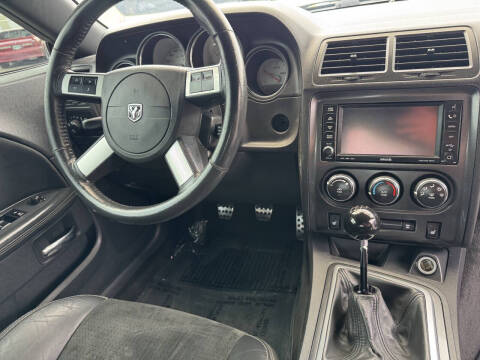 2010 Dodge Challenger SRT8
