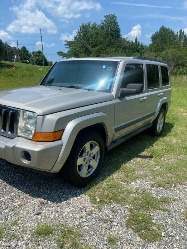 2007 Jeep Commander Sport photo 2