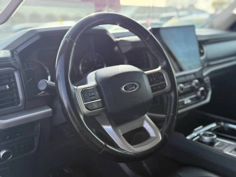 2022 Ford Expedition MAX XLT