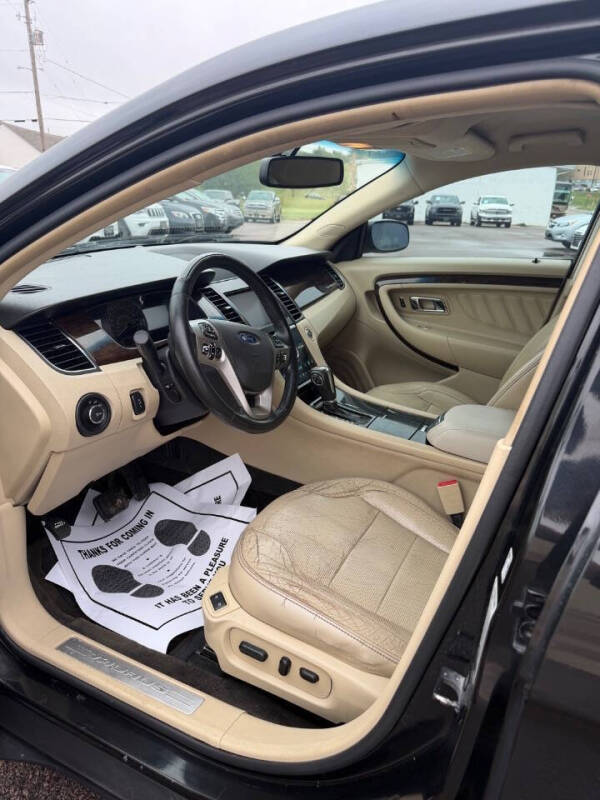 2013 Ford Taurus Limited