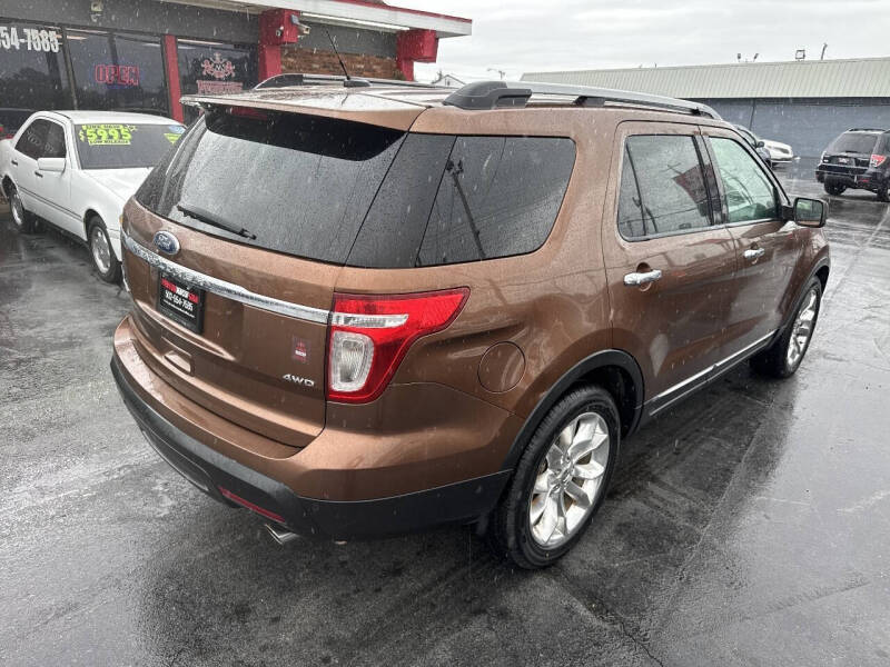 2011 Ford Explorer Limited