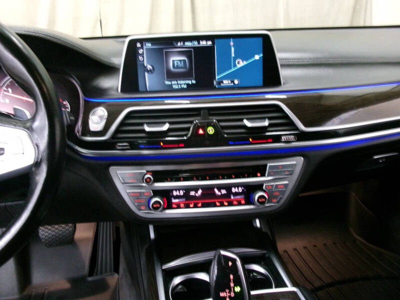 2016 BMW 7 Series 750i xDrive