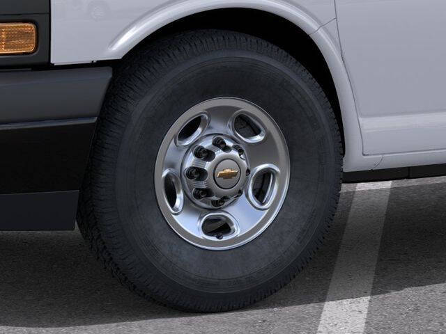 2026 Chevrolet Express LS 3500