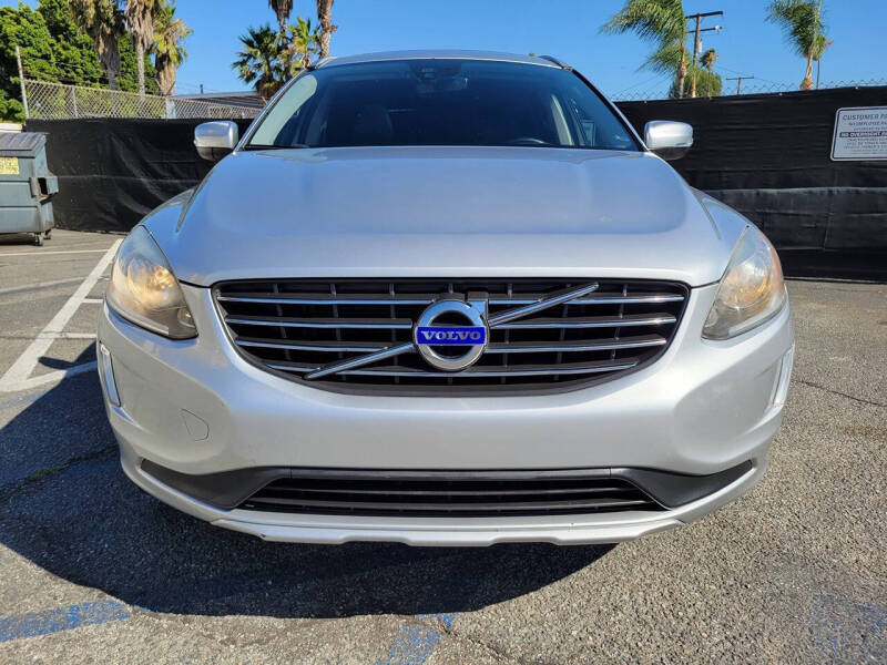 2015 Volvo XC60 T5 Drive-E Premier