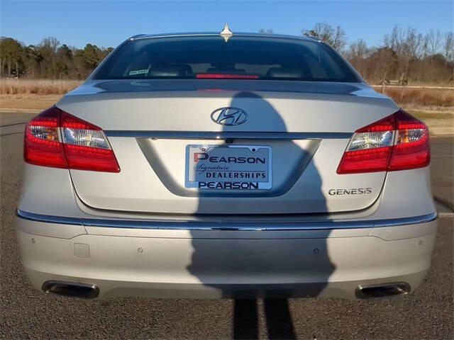 2013 Hyundai Genesis 3.8L