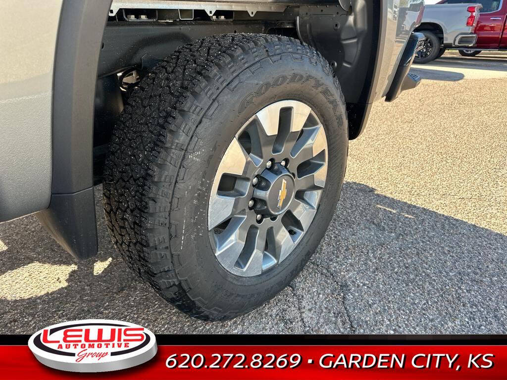 2025 Chevrolet Silverado 2500HD for sale at Lewis Chevrolet of Garden City in Garden City, KS