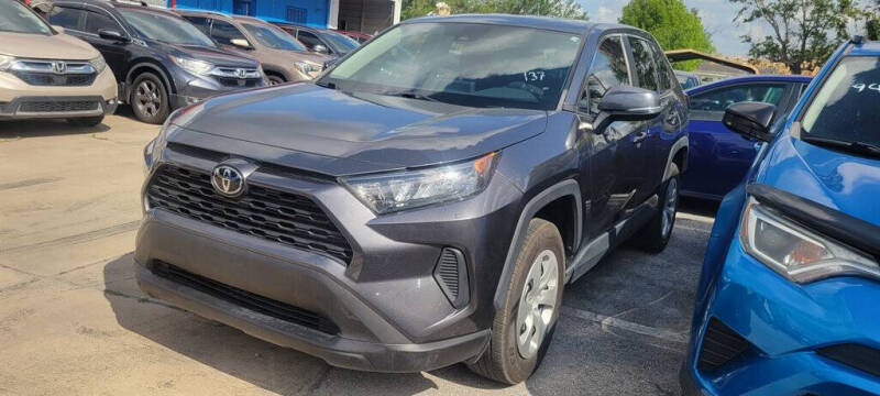 2022 Toyota RAV4 LE
