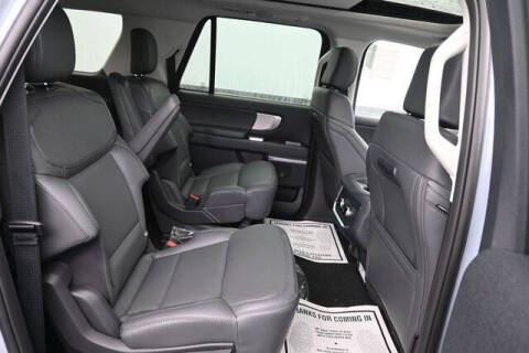 2026 Ford Expedition MAX Active