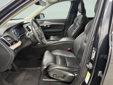 2021 Volvo XC90 Recharge T8 Inscription 6P