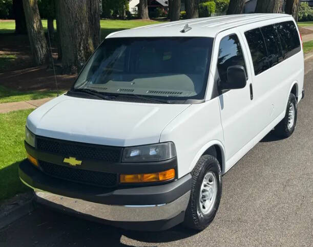 2018 Chevrolet Express LS 2500