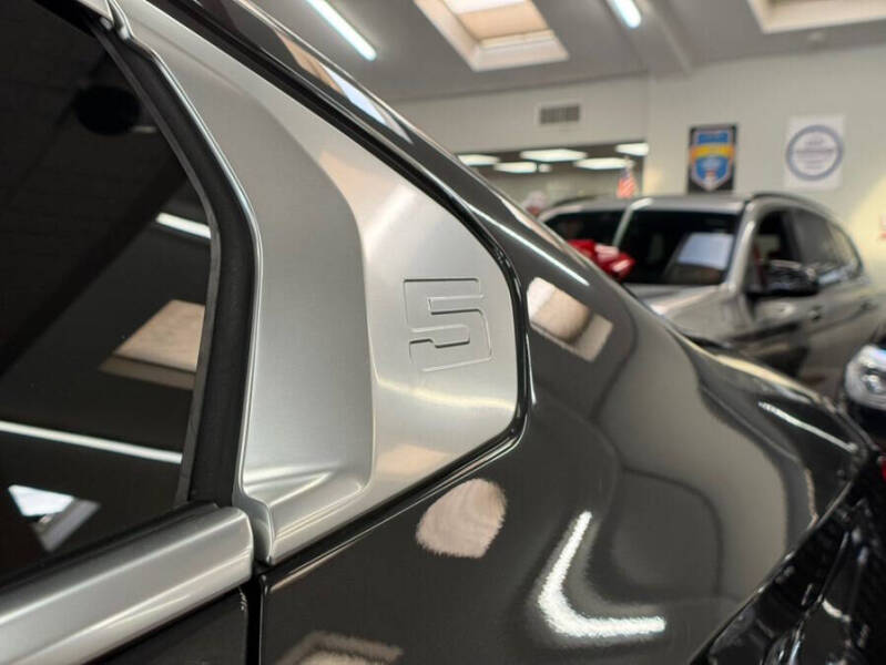 2024 BMW 5 Series 530i xDrive