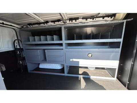 2025 Chevrolet Express 2500