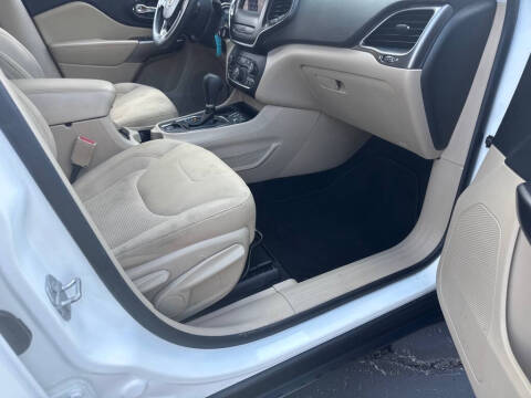 2019 Jeep Cherokee Latitude