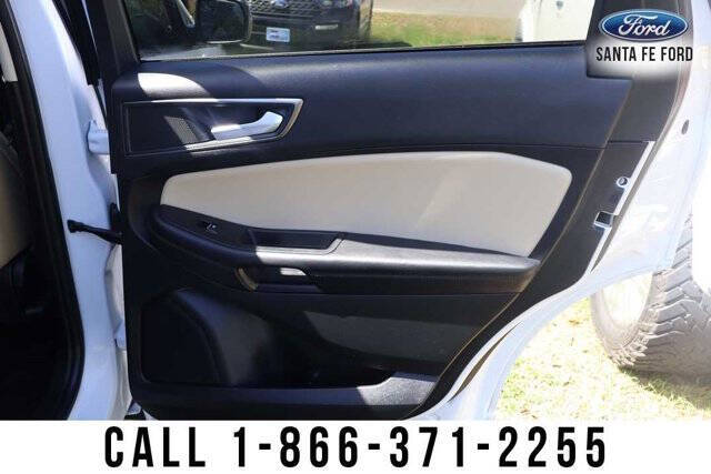 2024 Ford Edge SE