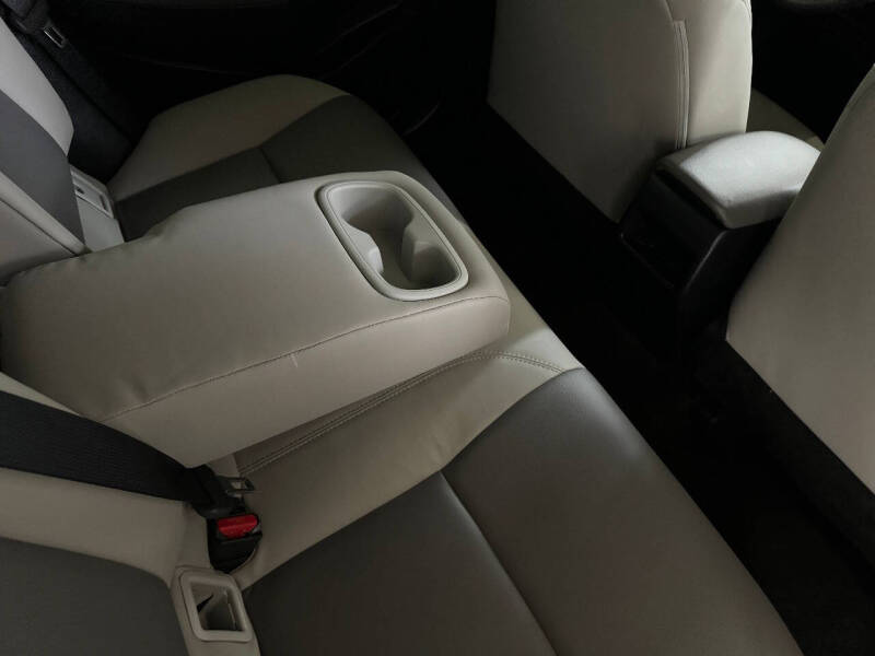 2020 Toyota Corolla Hybrid LE