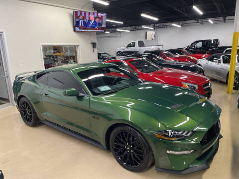 2022 Ford Mustang for sale at Fox Valley Motorworks in Lake In The Hills IL