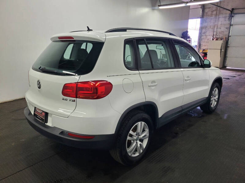 2016 Volkswagen Tiguan 2.0T SE