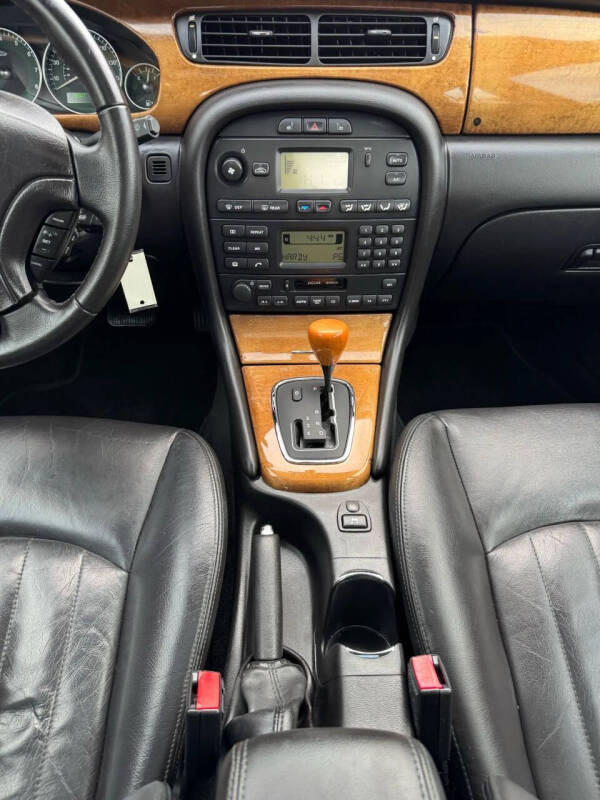 2002 Jaguar X-Type 3.0