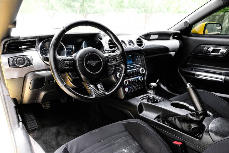 2017 Ford Mustang