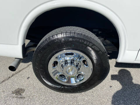 2020 Chevrolet Express 2500