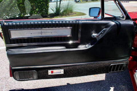 1966 Ford Thunderbird