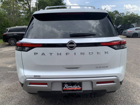 2025 Nissan Pathfinder Platinum