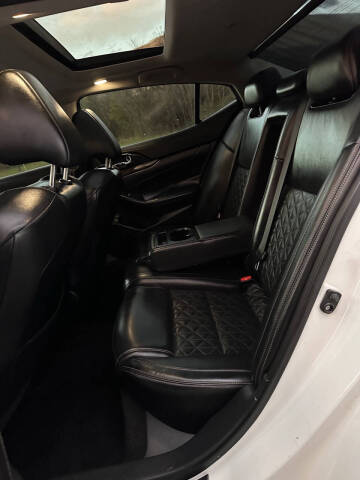 2016 Nissan Maxima Platinum