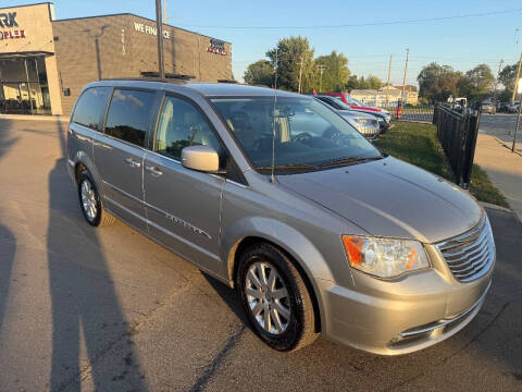 2014 Chrysler Town and Country Touring