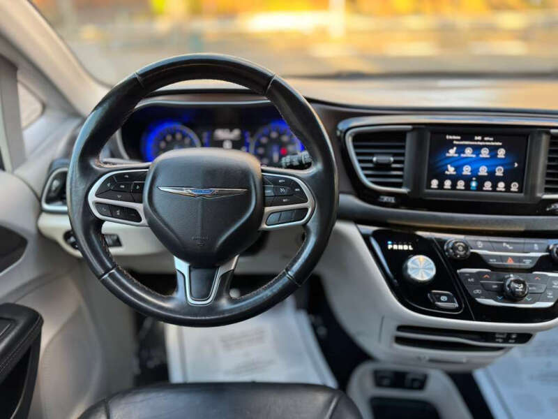 2018 Chrysler Pacifica Touring L