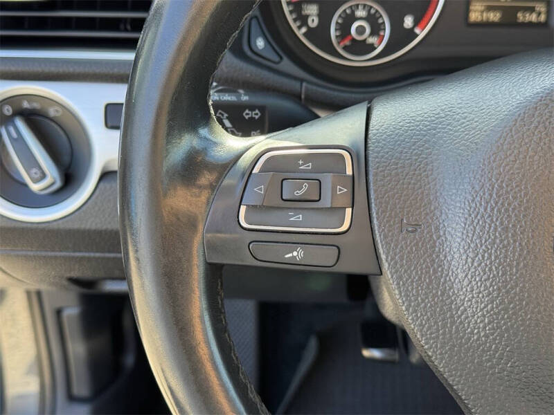 2012 Volkswagen Passat