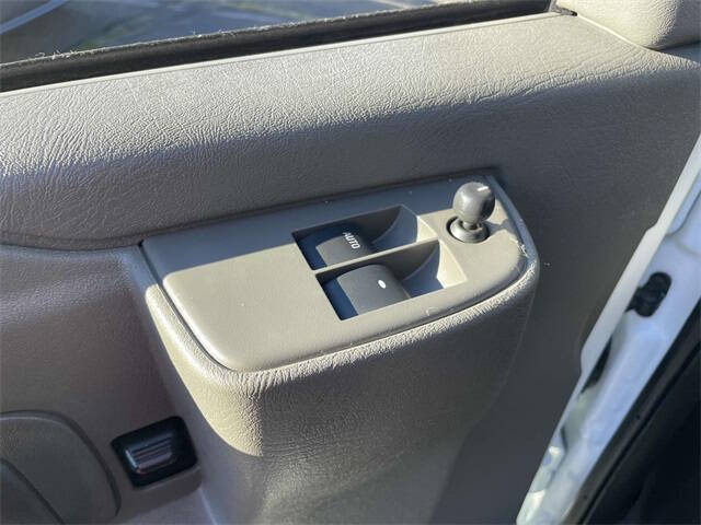 2024 Chevrolet Express 2500