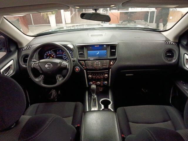 2019 Nissan Pathfinder S