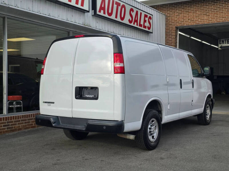 2020 Chevrolet Express 2500