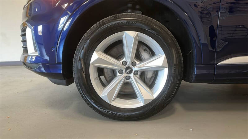 2022 Audi Q7 quattro Premium Plus 45 TFSI