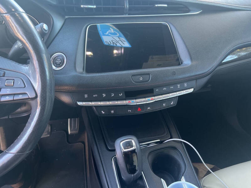 2019 Cadillac XT4 Sport