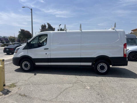 2023 Ford Transit