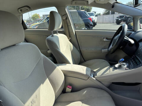 2010 Toyota Prius II