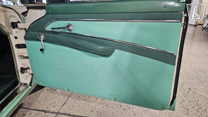 1956 Ford Crown Victoria