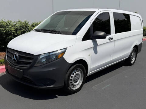 2017 Mercedes-Benz Metris