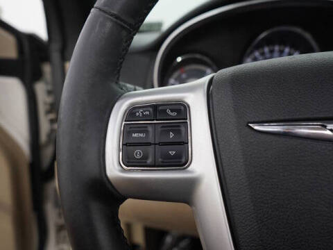 2011 Chrysler 200 Touring