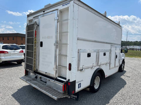 2019 Ford E-Series