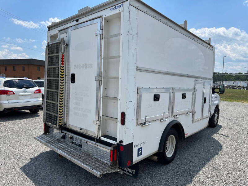 2019 Ford E-Series