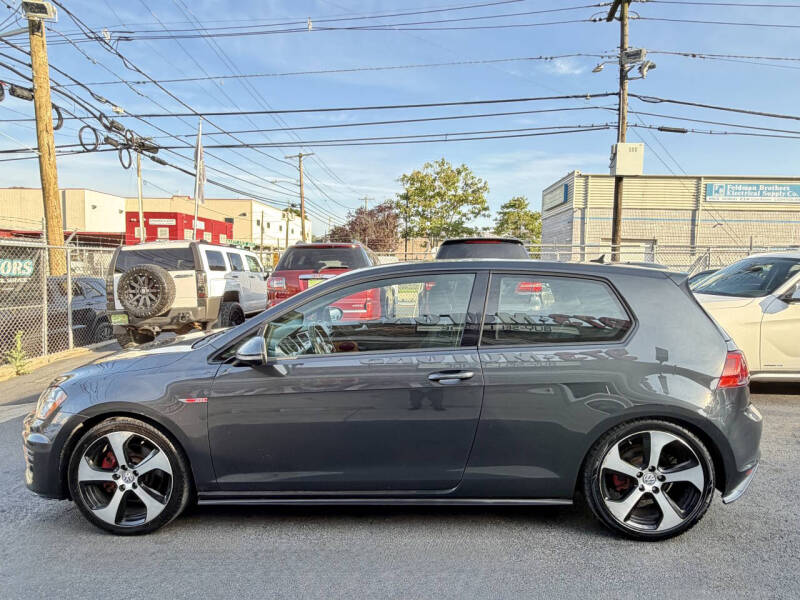 2016 Volkswagen Golf GTI S