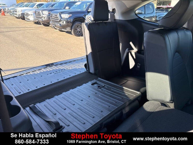 2026 Toyota Highlander XLE