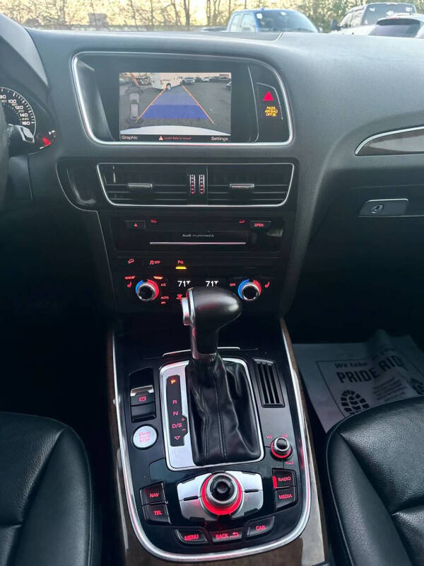 2017 Audi Q5 2.0T quattro Premium Plus